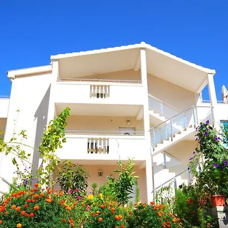Apartment Jaz